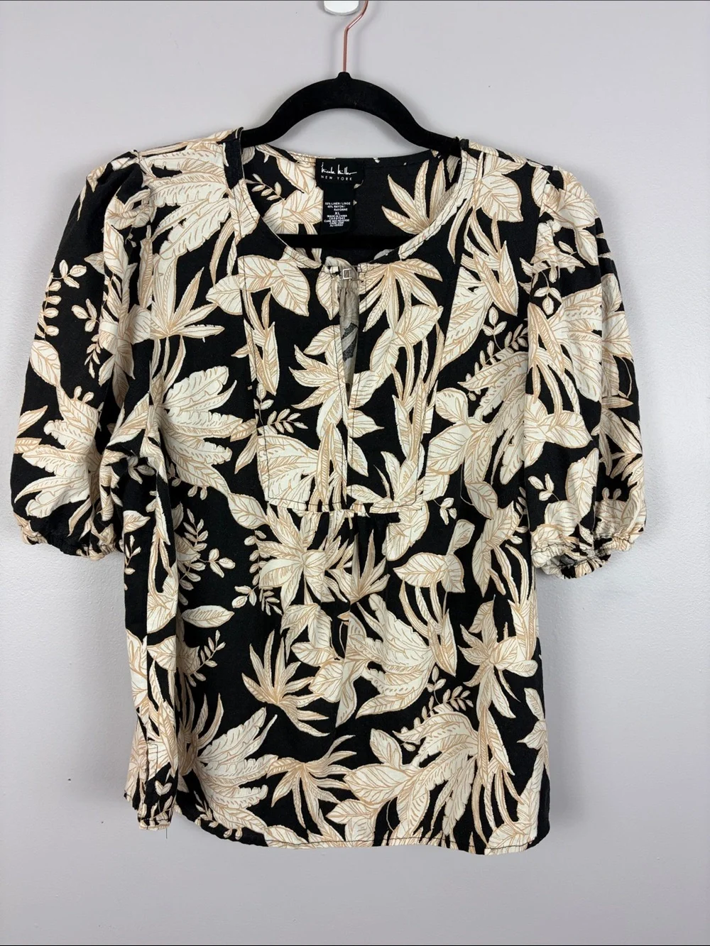Nicole Miller Linen Blend Blouse XL Black Beige Tropical Leaf Print Resort Top - Picture 2 of 12